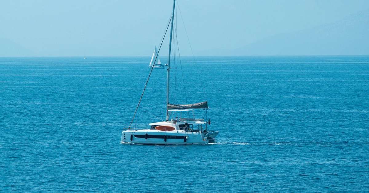 Boat Trips from Corfu to Paxos & Antipaxos - Complete Guide